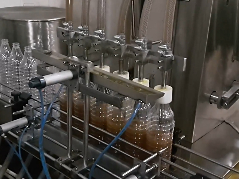 液体自动灌装机助力企业打造高效智能出产线